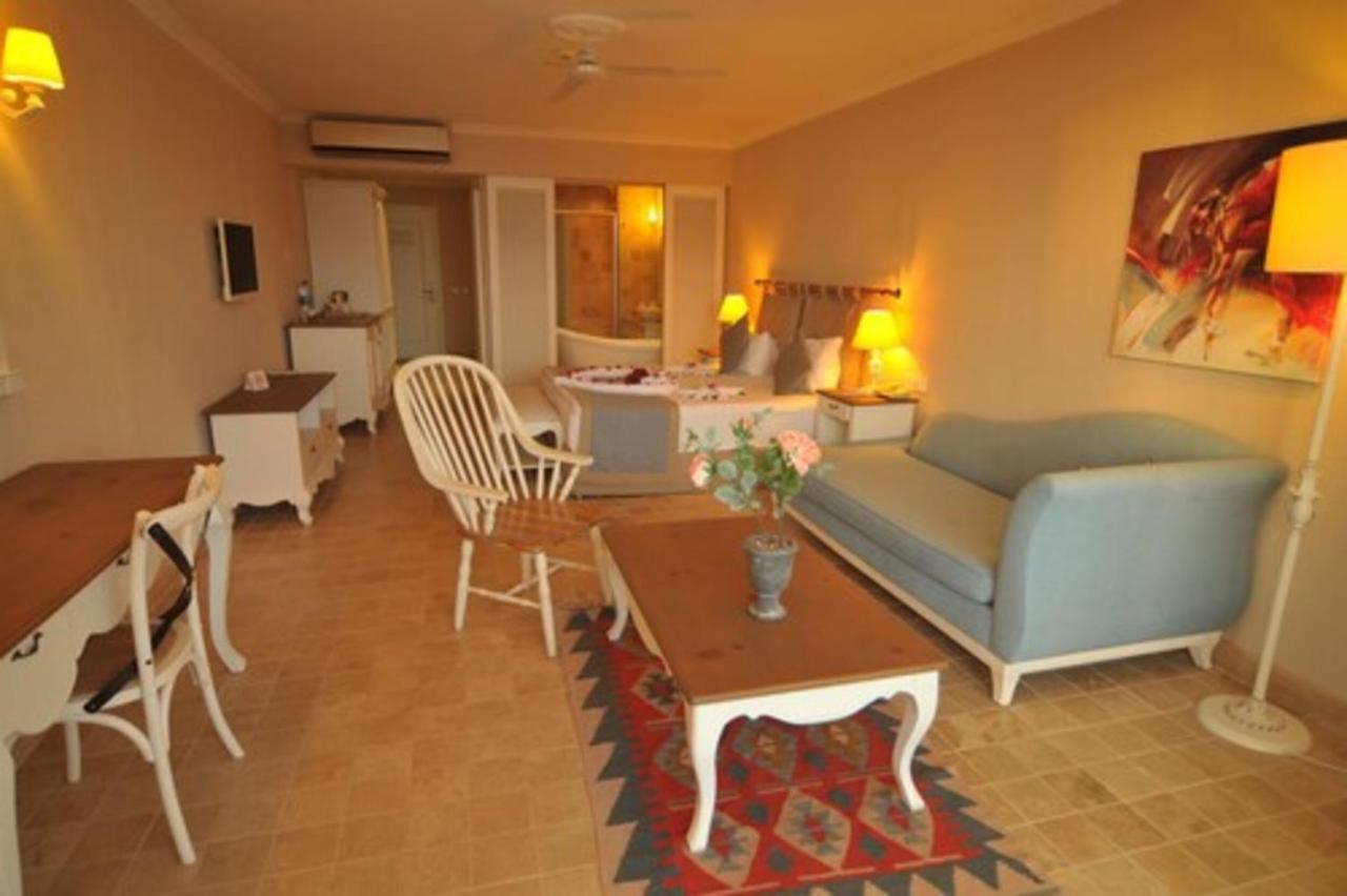Andriake Beach Club Hotel Demre Bagian luar foto