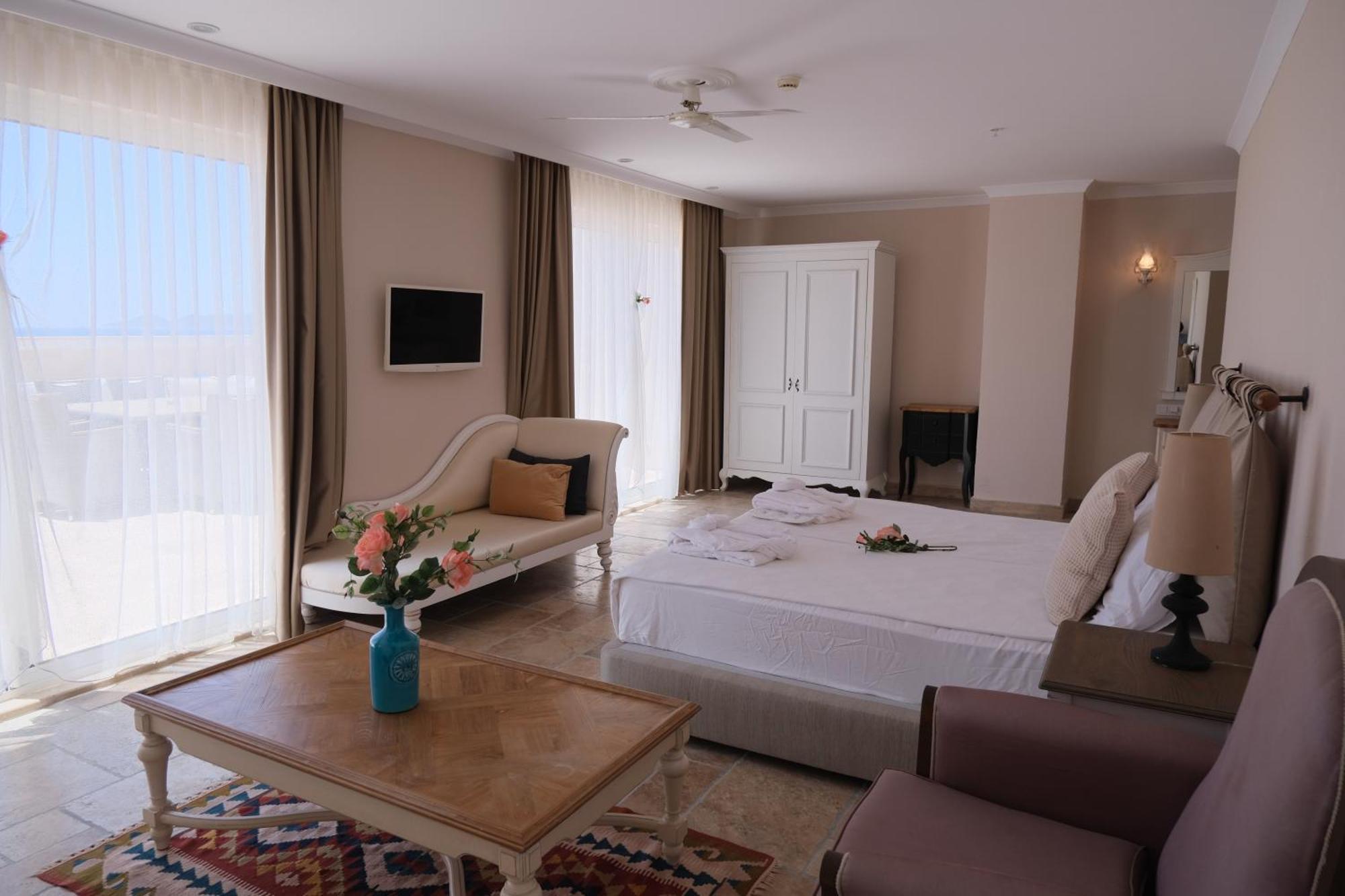 Andriake Beach Club Hotel Demre Bagian luar foto